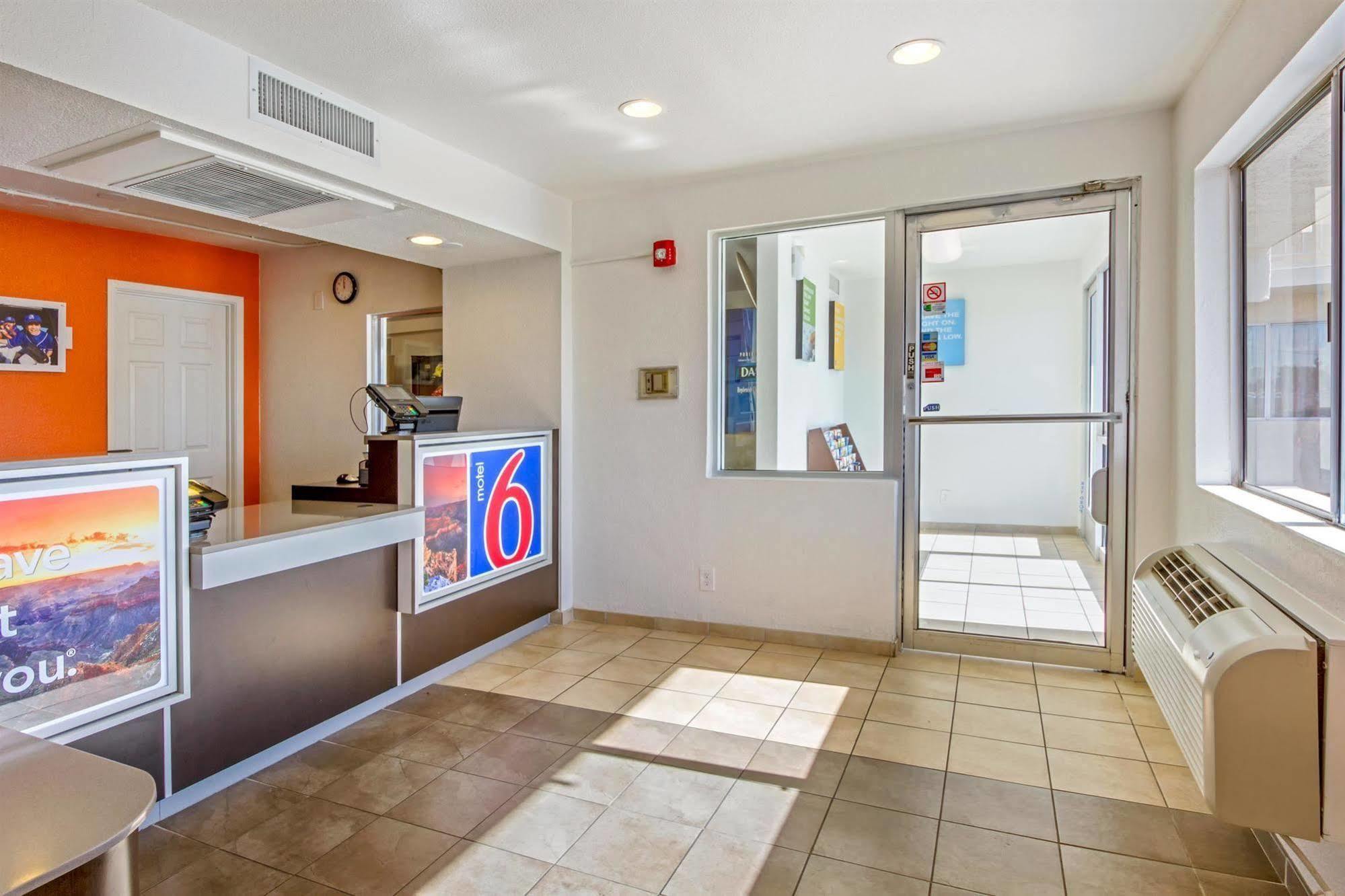Motel 6-Phoenix, Az - North Bell Road Экстерьер фото