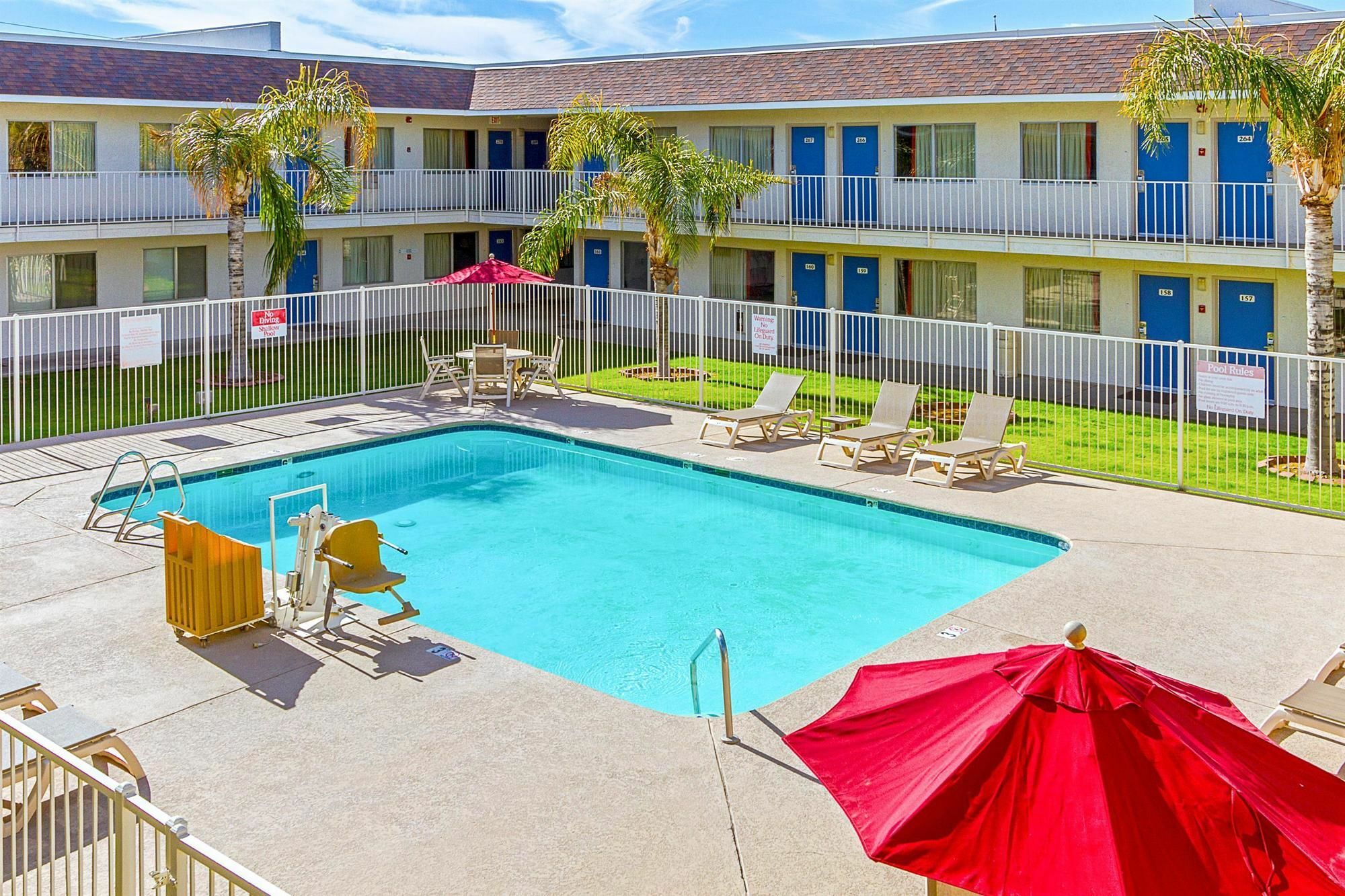 Motel 6-Phoenix, Az - North Bell Road Экстерьер фото
